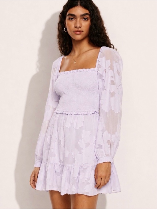 Wilfred Dresses & Skirts - Aritzia WILFRED Tempest Dress Size M Ice Lavender Floral